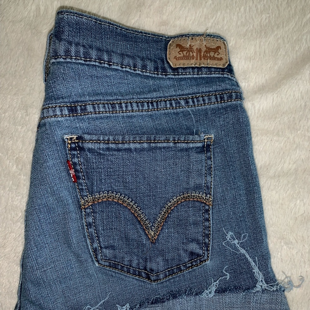 Vintage Levi’s shorts